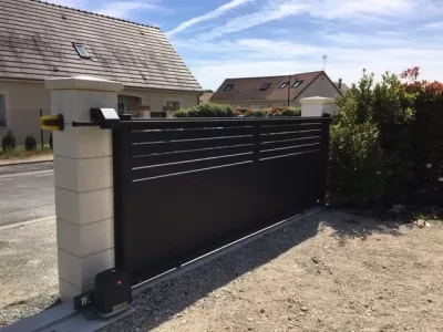 Portail coulissant aluminium 41250 MONT PRES CHAMBORD