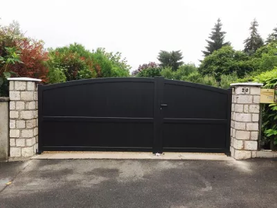 Portail Aluminium 2 vantaux inégaux